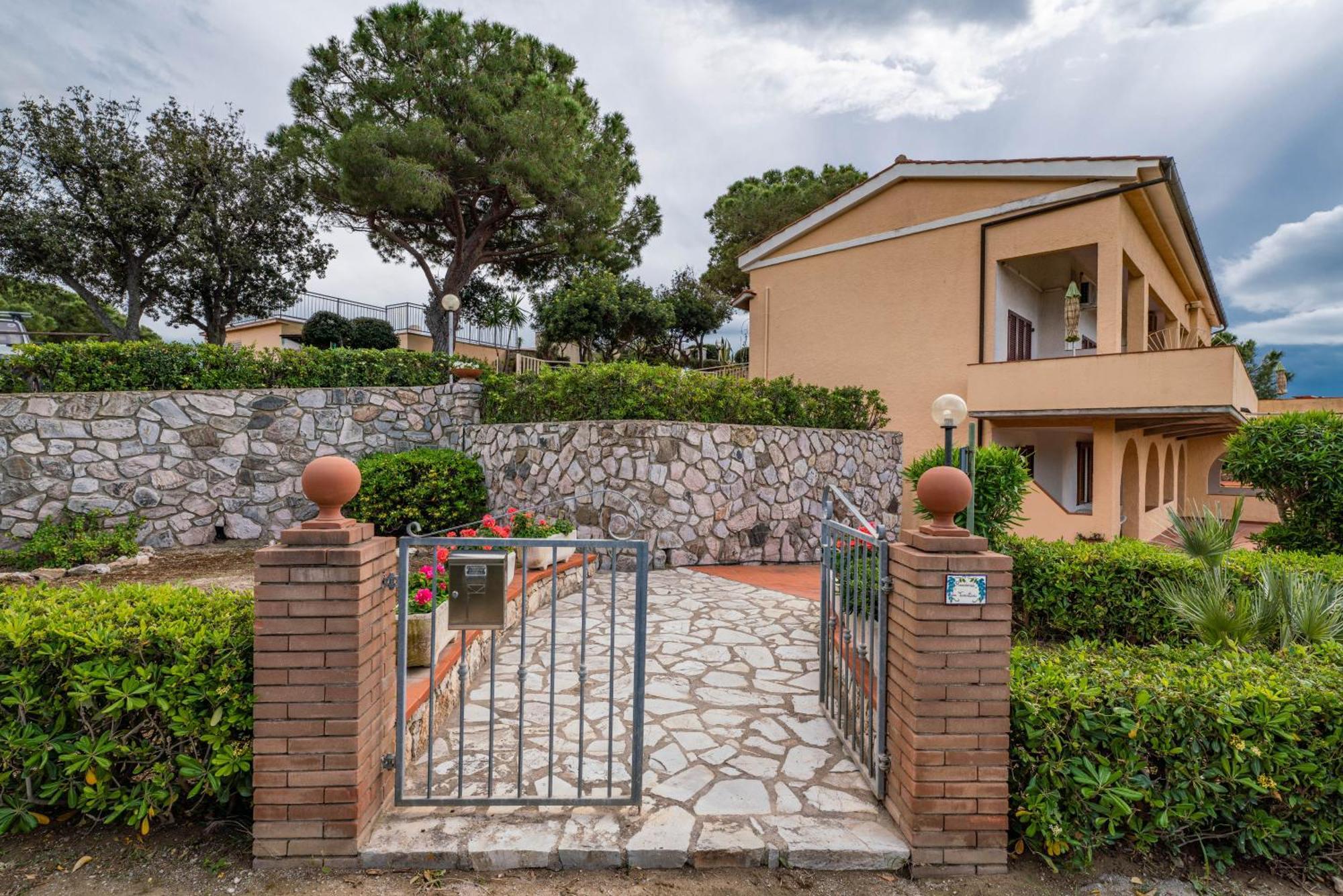 Apartments La Turistica Каполивери Екстериор снимка