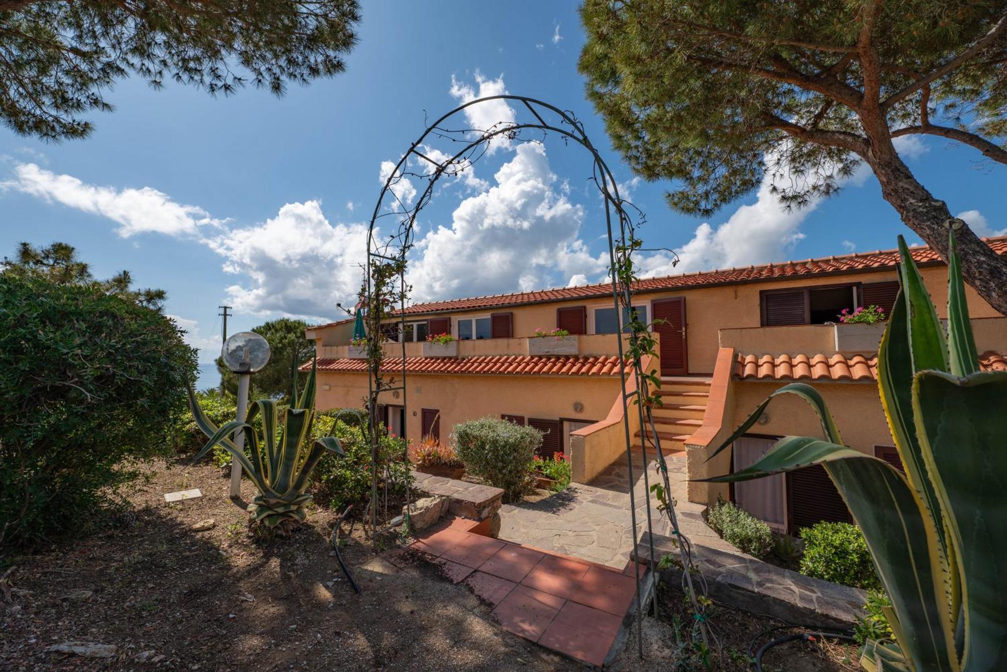 Apartments La Turistica Каполивери Екстериор снимка